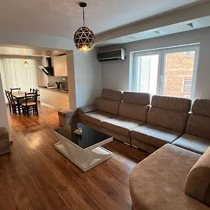Appartamento Sweet Luxury, Tirana